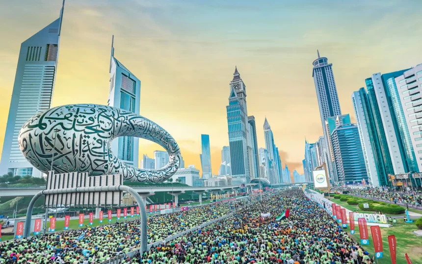 Dubai Fitness Challenge People running on sheikh Zayed Road