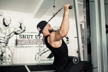 Lat Pull Down back workout tutorial